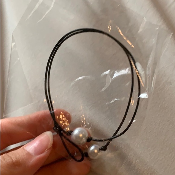 Shell necklaces - Picture 3 of 6